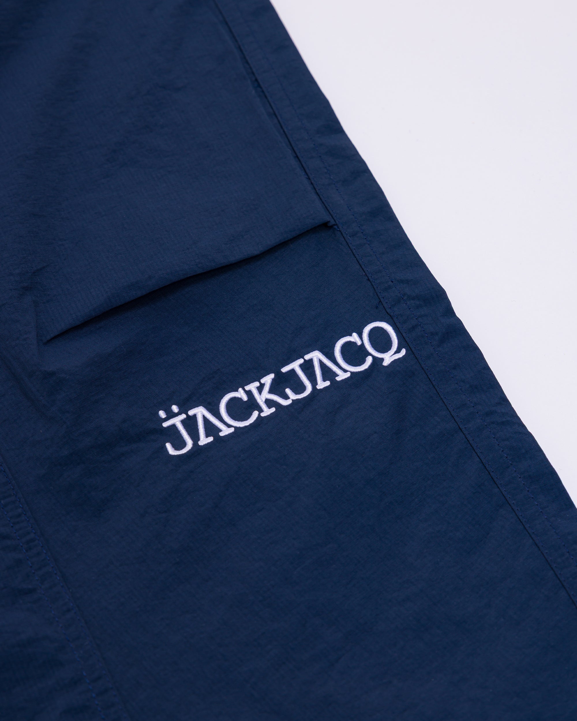 WIDE-LEG NYLON PANTS